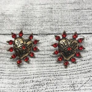 𝅺Betsey Johnson Rhinestone Heart Romantic Costume Statement Earrings Gold.